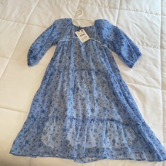 Zara Floral Blue and Cream girls Dresses size 10 NWT - Picture 2 of 6